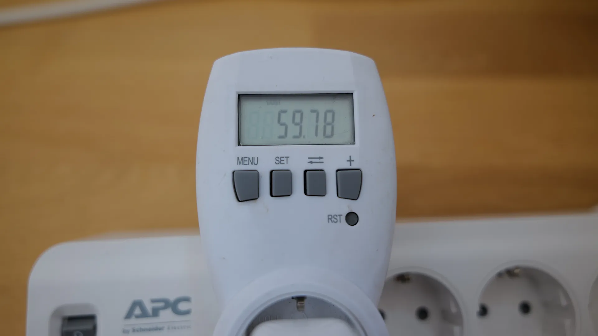 Electricity Appliance Wattage Calculator for Energy Usage in Germany